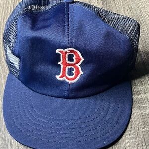 Boston Red Sox MLB Navy Blue Mesh Snapback Trucker Hat Logo Medium Licensee